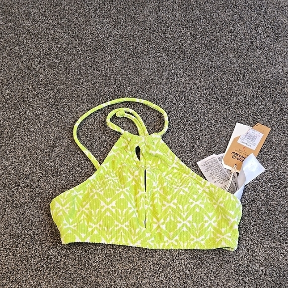 NWT Qomen Billabong Women High Vibrant Lime Patterned Bikini Top Swim Sz S - Picture 1 of 7